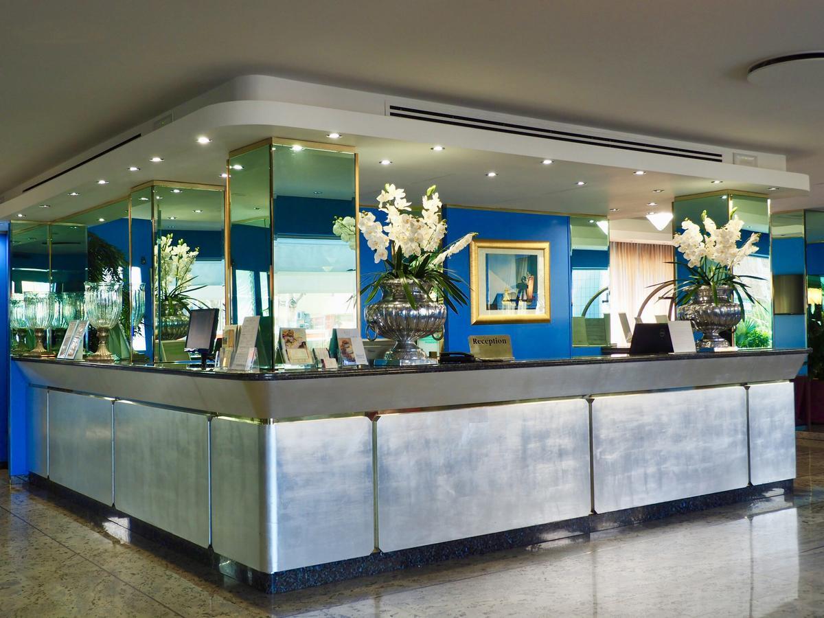 Hotel Royal Fermo Exterior photo