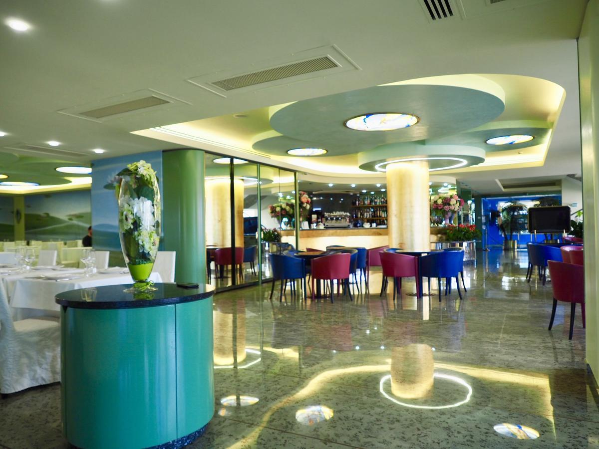 Hotel Royal Fermo Exterior photo