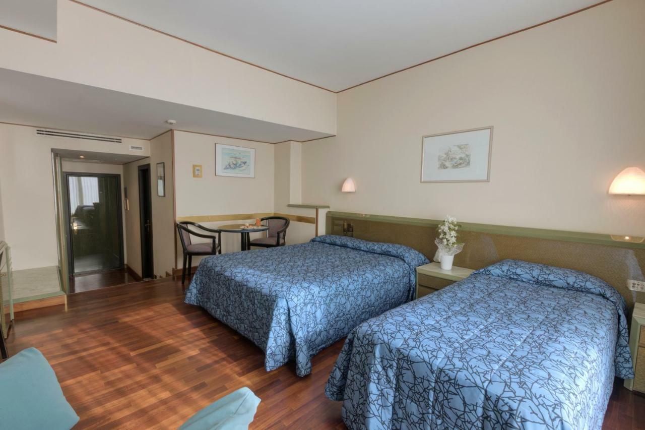 Hotel Royal Fermo Exterior photo